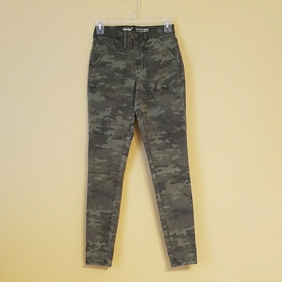 high waisted camo jeggings